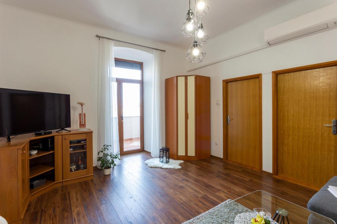 Apartman Lema PUY Eksteriør bilde